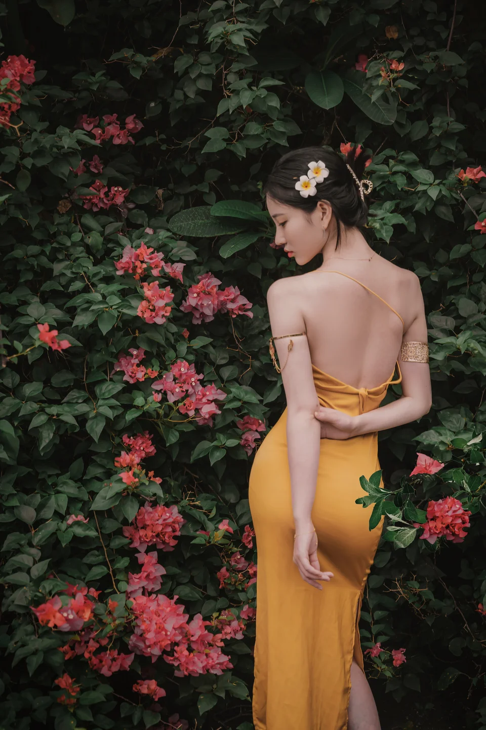 年年 - 蒹葭 [36P-290MB] tg@simisebaisi 【丝足阁】008.webp